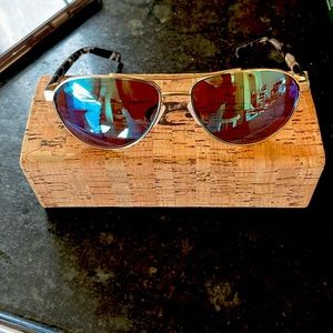 Costa small woman’s Fernandino sunglasses with 580 polarized lenses. Brand new